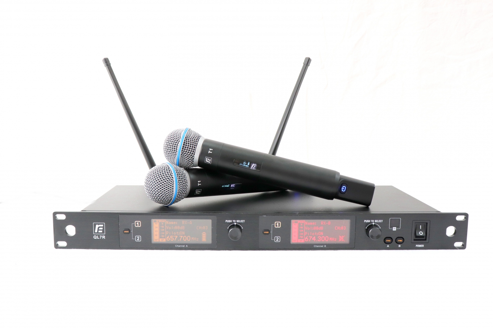 RFIntell QL7R/T1-A 651,800-683,400 МГц 2-канальная радиосистема с 2-мя ручными микрофонами в Рязани